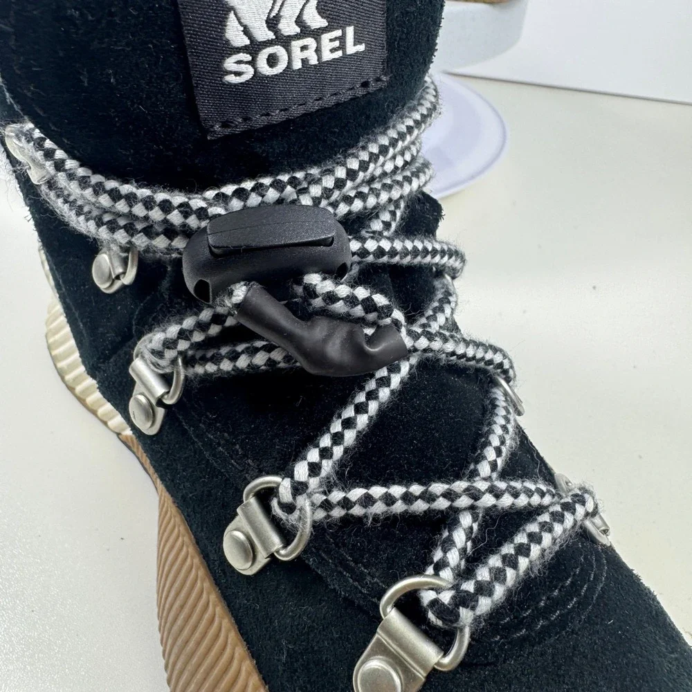 Sorel Kids Out N About III Conquest Waterproof Suede Boots Black Size 4